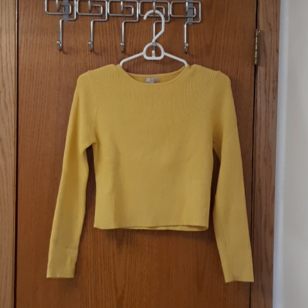 Yellow crop top sweater Gianni Bini